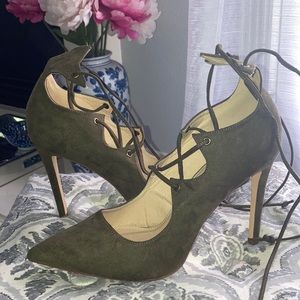 Lace Up Olive Green Pumps